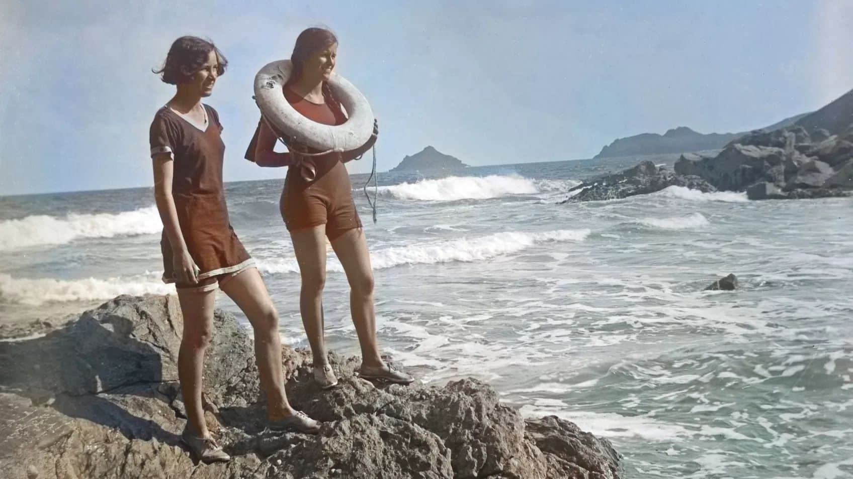 Chasing Women - Finding Your Female Ancestors