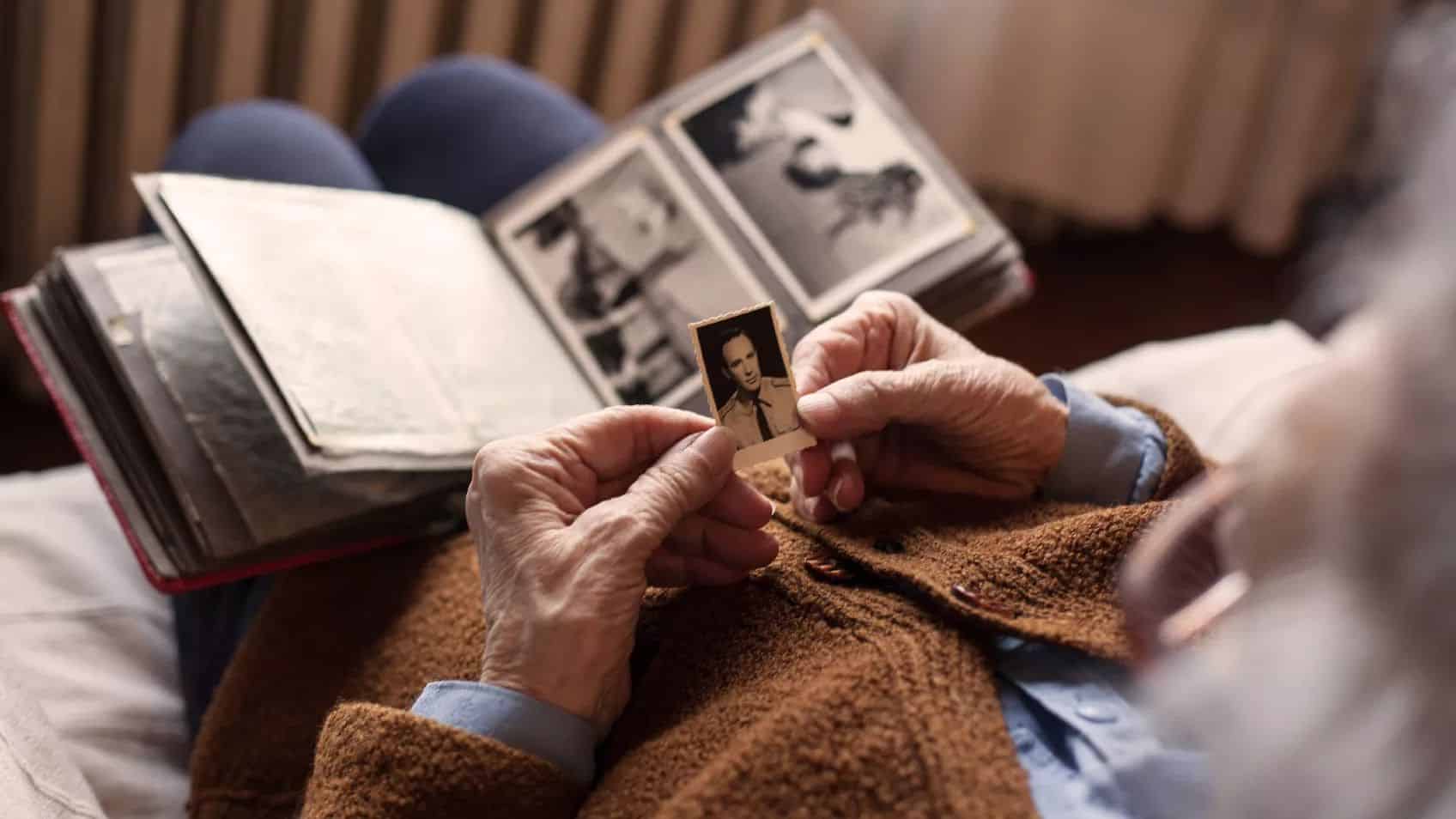 Remember Me: Lifestreaming and the Modern Genealogist