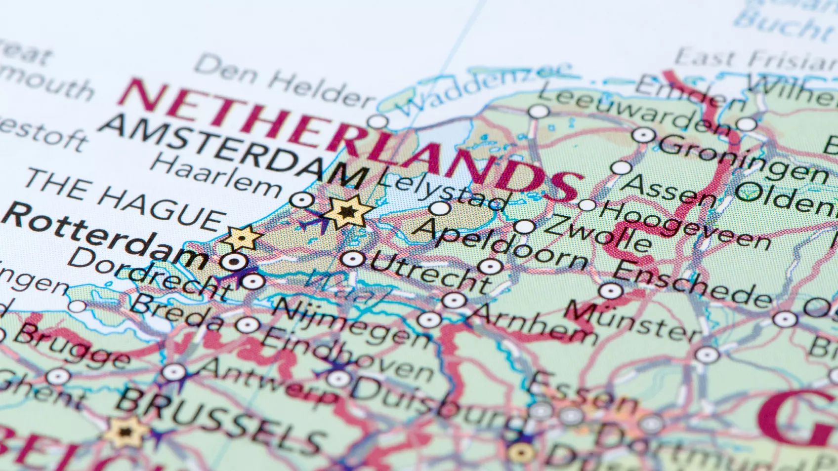 Using MyHeritage to Find Ancestors from the Netherlands