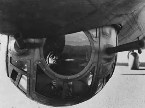 World War II Heroes - Telling Their Stories