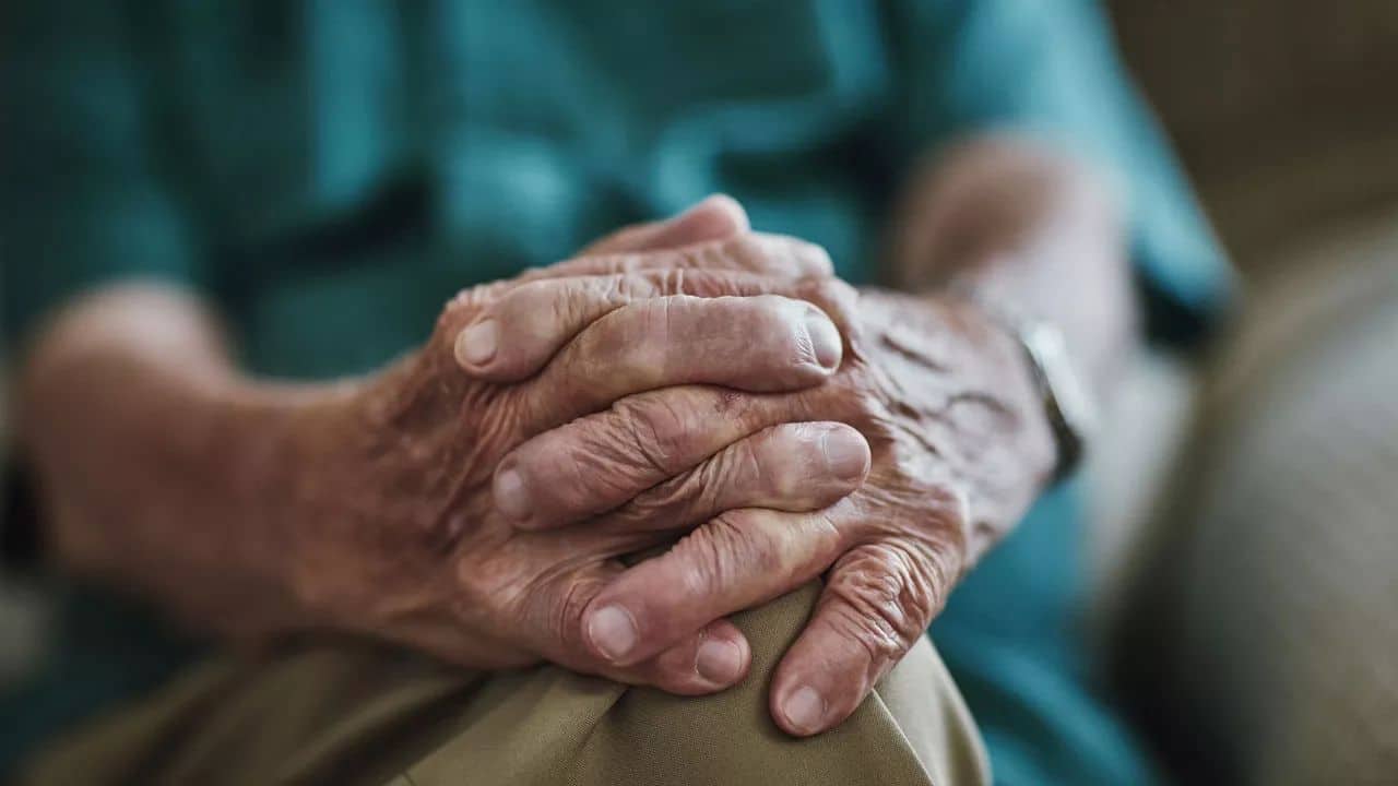 The Advanced Set Living tool in Legacy