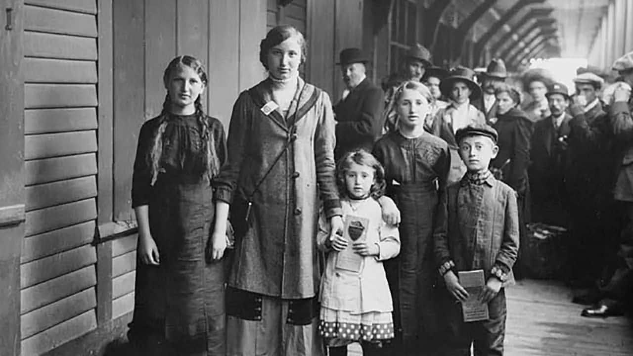 Landscape of Dreams: Jewish Genealogy in Canada