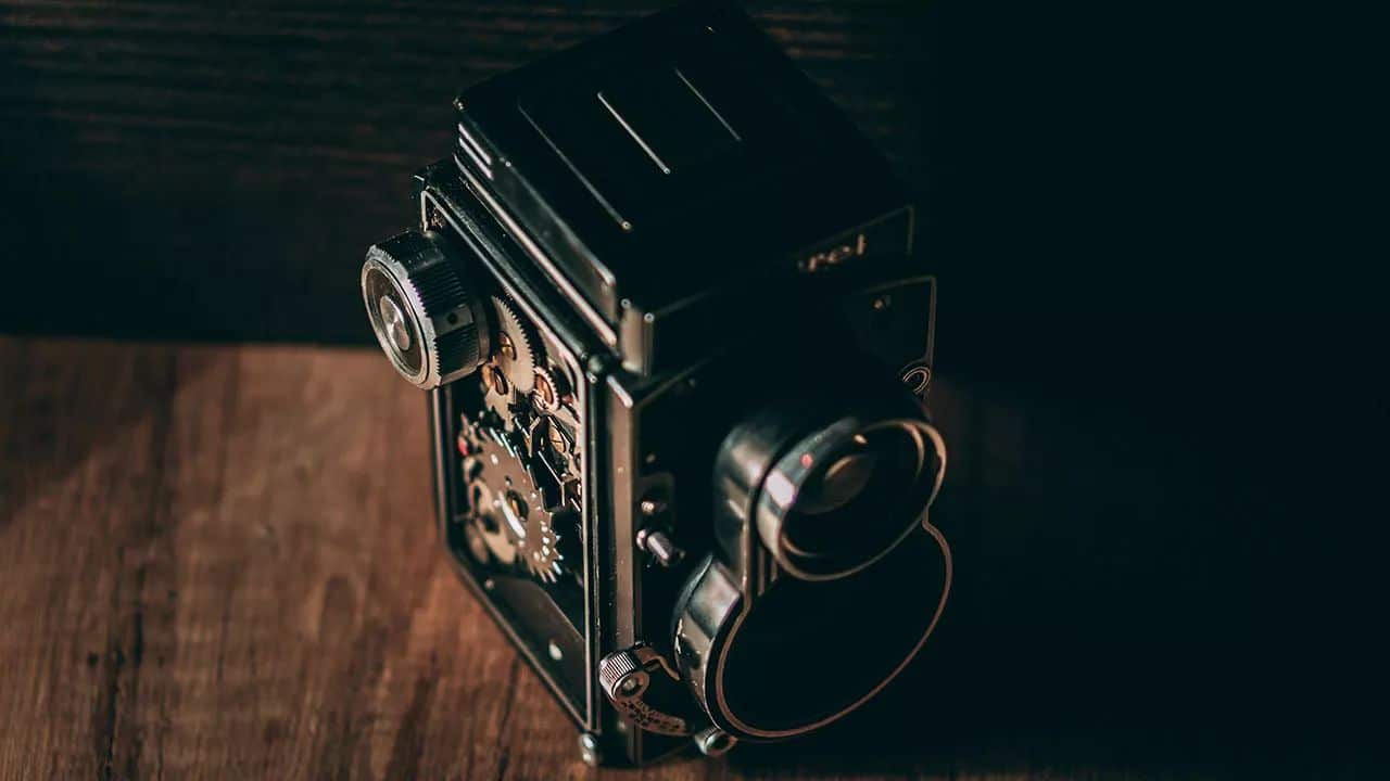 How to use Google Photos to Possibly Identify Ancestors in Old Photos