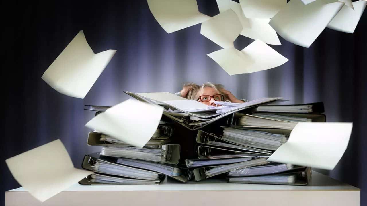 Des piles aux fichiers : organisez votre généalogie