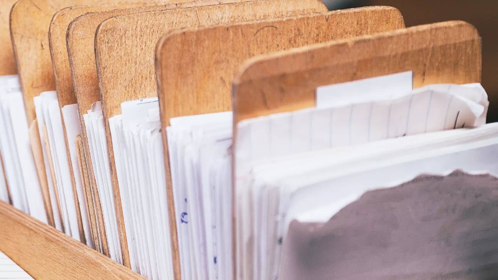 Searching for Surnames Downunder