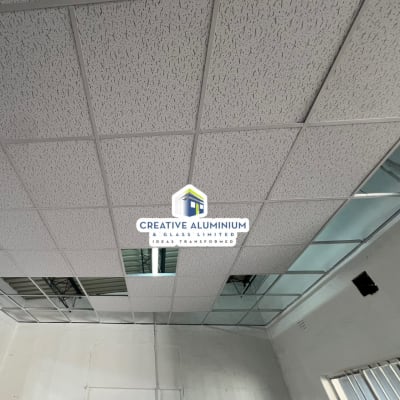 High quality suspended ceiling installation image