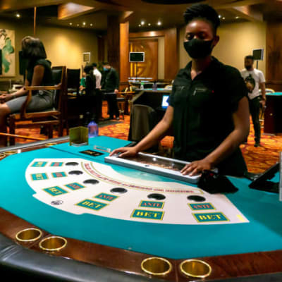 The Lounge and Bar – Great Wall Casino image