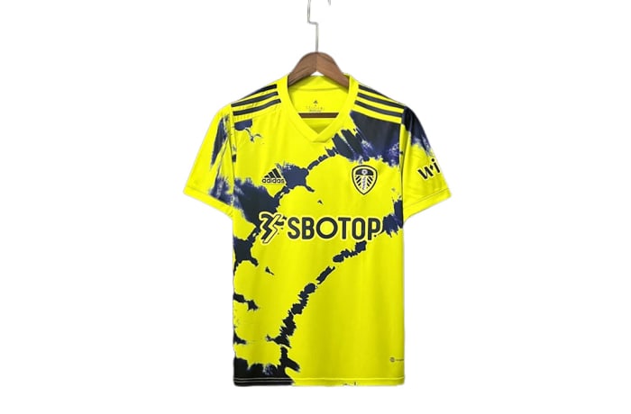 leeds united away shirt