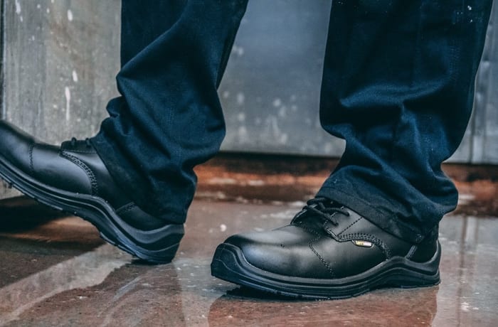 Gfox safety sales shoes