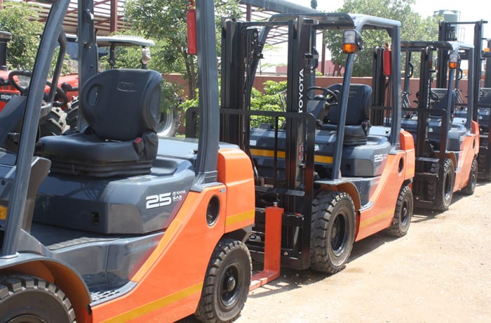 Warehouse vehicles image