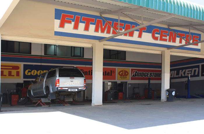 Auto fitment centres image