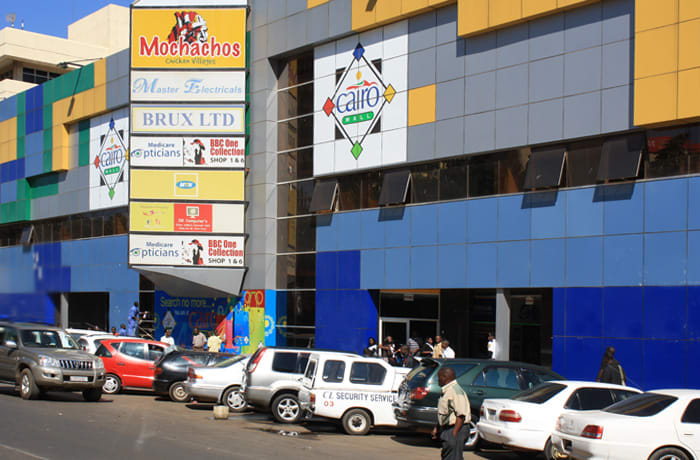 Shopping centres & Showrooms image