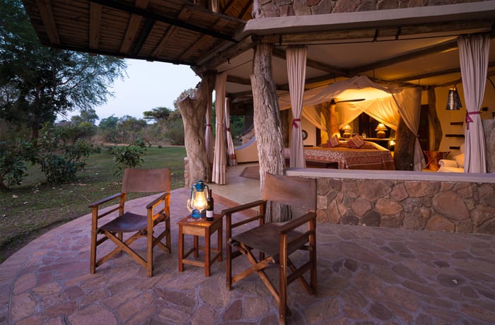 Safari lodges image