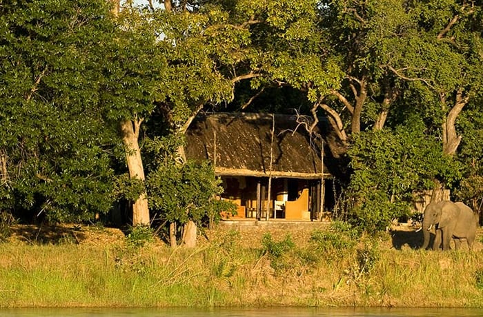 Safari lodges image