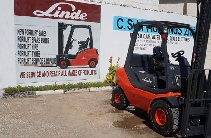 Warehouse vehicles image