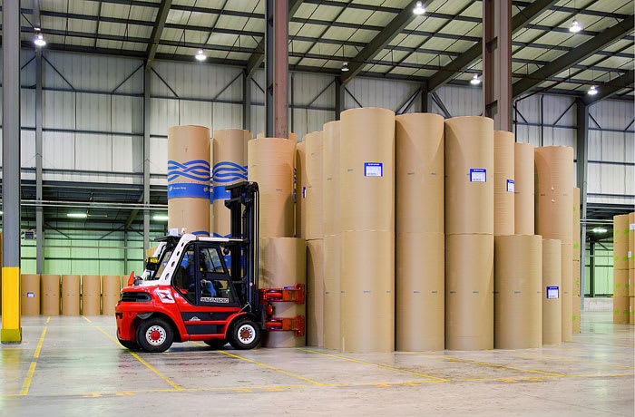 Storage & warehousing image
