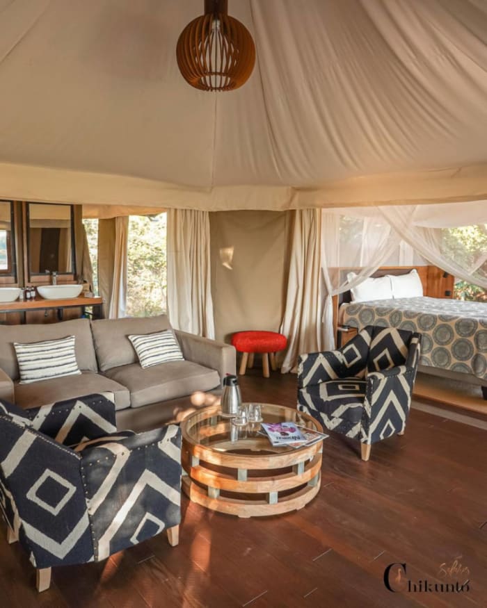 Experience Adventure in Luxury at Chikunto Safari Lodge!