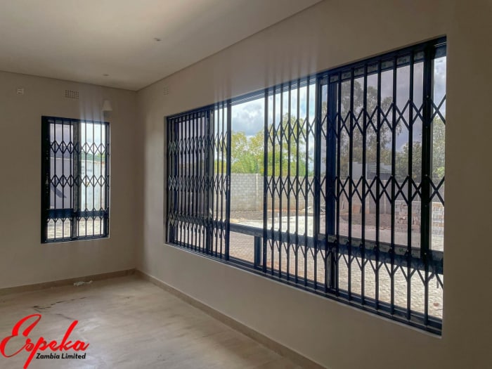 Upgrade Your Home with Espeka Retractable Bari Doors