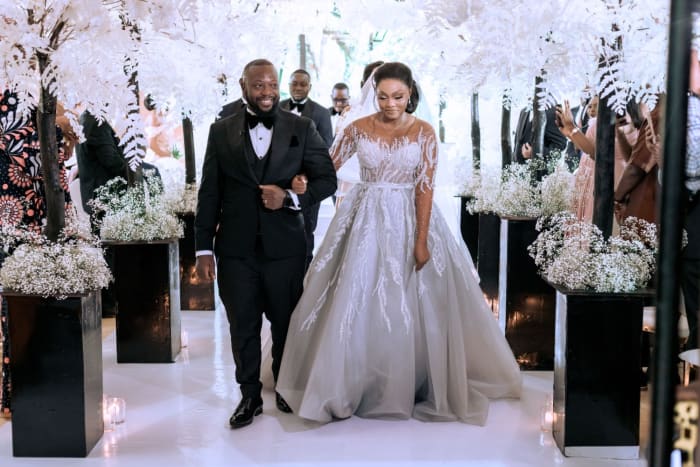💍 Your Story Deserves a Grand Setting.