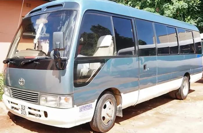 Reliable Airport Transfers with No Surprises – Lusambo Car Hire, Travel & Tours