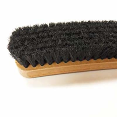 Shoe brush image
