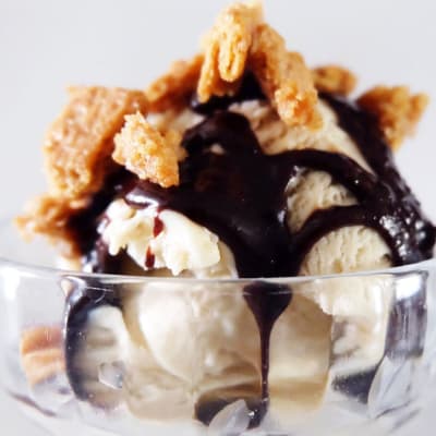 Kiddies Menu - Ice Cream & Chocolate Sauce image