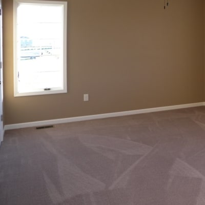 Wall to wall carpet cleaning image