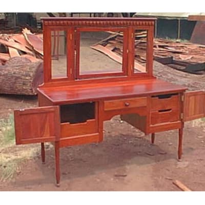 Dressing table Perfect woman’s dressing table image