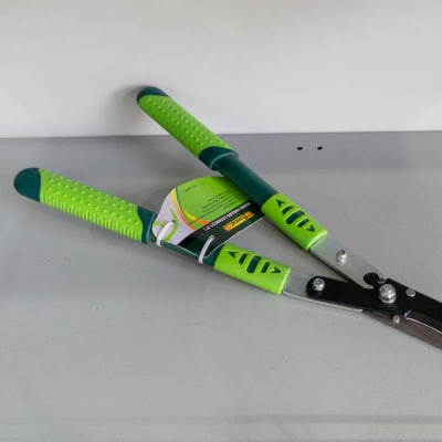 Forge Hedge Shear Steel Tube HDL Grip image