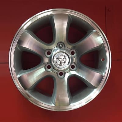 Car Wheel Rim 17" 6 holes Toyota image