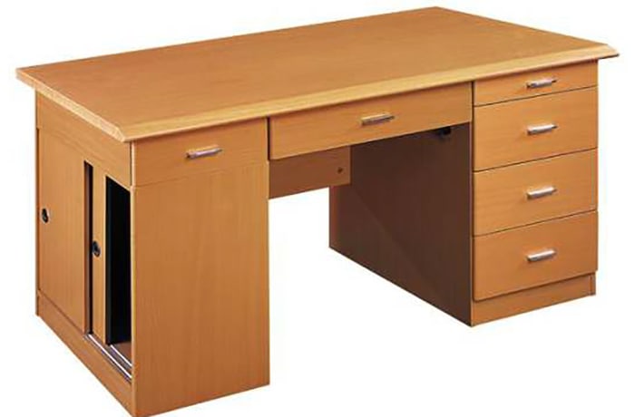 1.4 Metre Managerial Desk with Fixed Drawers