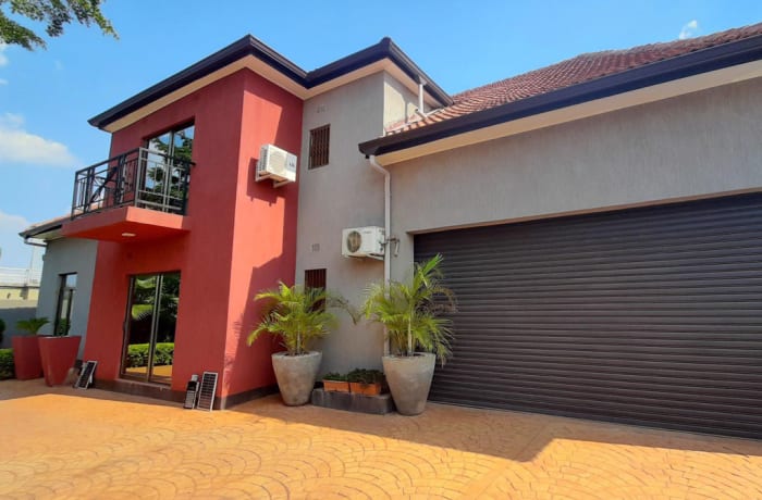 4 Bedroom House for Sale in Meanwood - $350,000