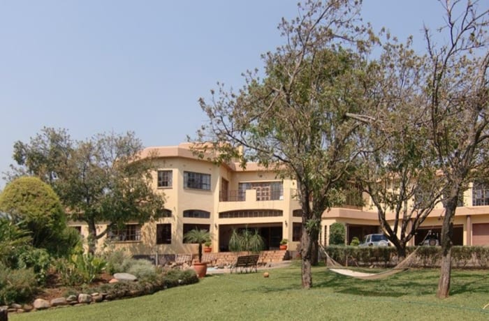 In A Gated Residential Area There Are 10 Houses 27.5 Bedroom Gated Estate For Sale in Leopards Hill, Lusaka | Homenet