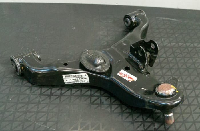 Nissan Navara D40 - Lower Control Arm 