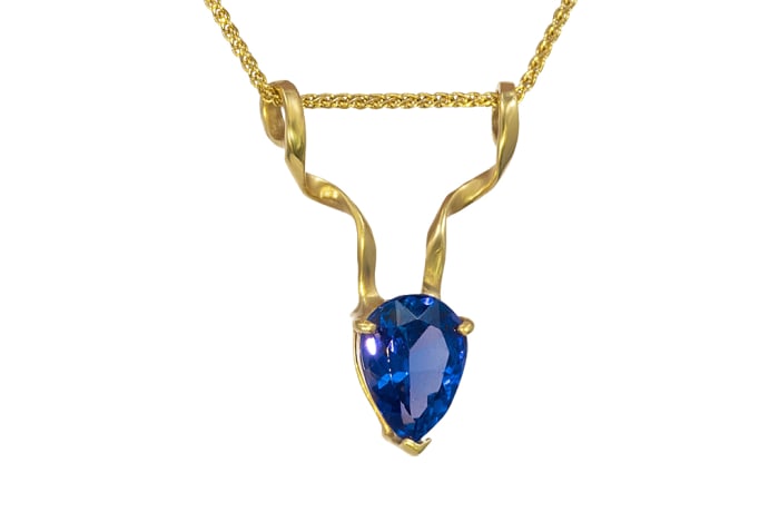 Yellow Gold  Tanzanite  Kudu Pendant 