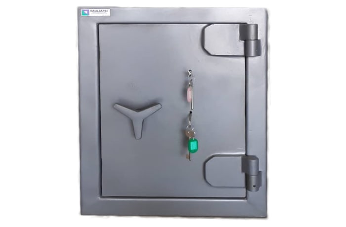 Vaulsafes - 001