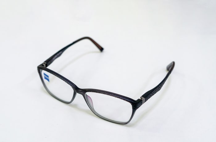 Zeiss Full Rim Textured Eyeglass Frames - Black 