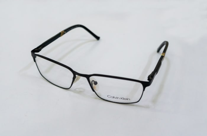 Eyeglass Frames Full-Rim Metal - Black image