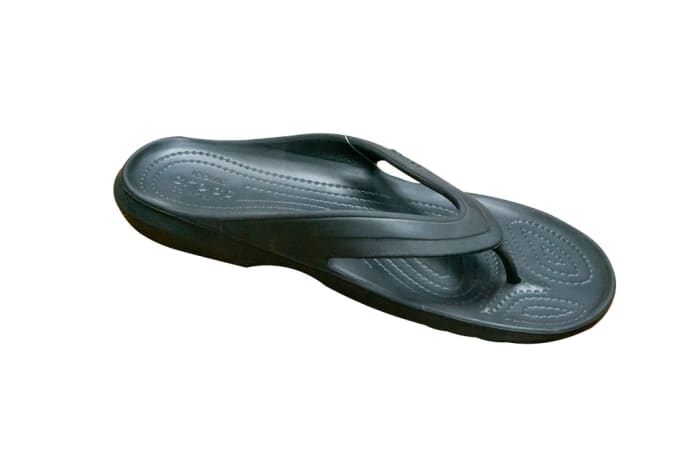 Crocs Unisex Crocband Black Flip Flops and House Slippers image