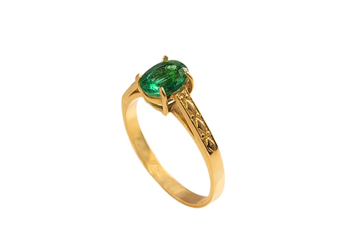  Oval Solitaire Emerald  Ring  image