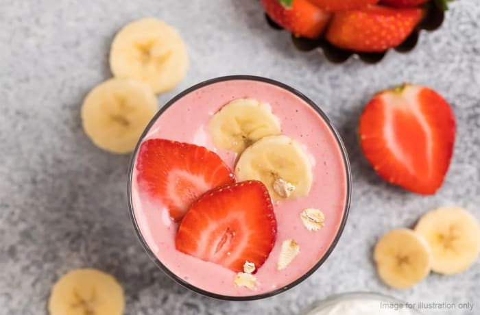 Strawberry & Banana Yoghurt Fruit Smoothie - K85 image