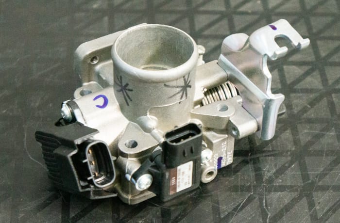 Suzuki Maruti Omni - Throttle Body  image