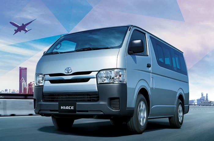 Toyota Hiace 2.5 image