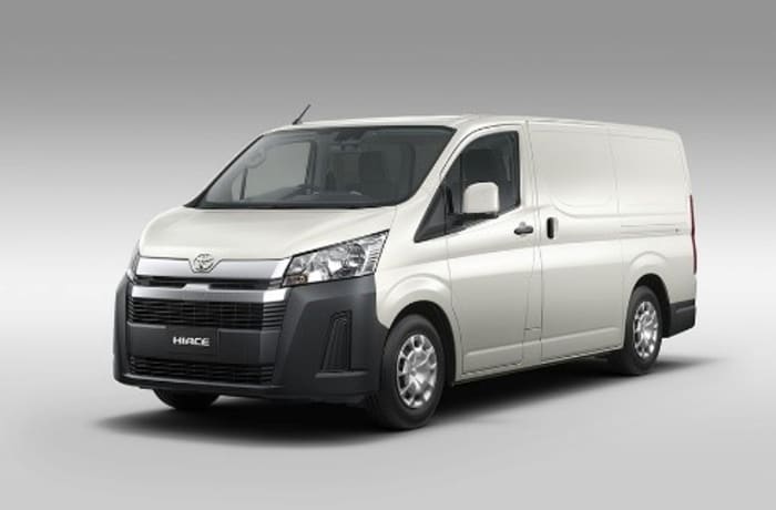 Toyota Hiace 2.8 image