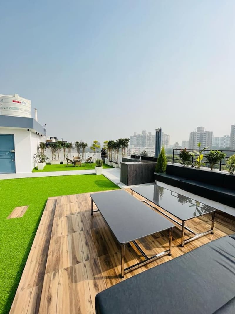 The Opal Skyline — Penthouse in Sector 45, Gurgaon (photo 3)