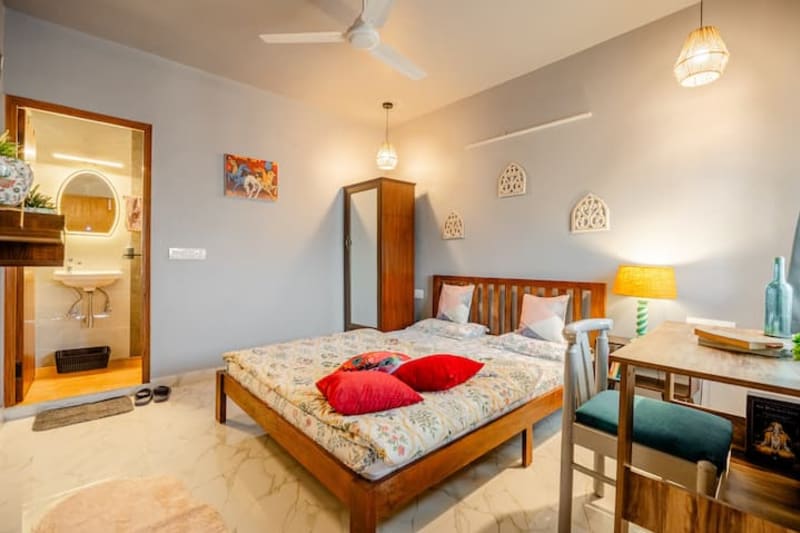 Moonlit terrace Penthouse — Penthouse in Cr Park, South Delhi (photo 4)
