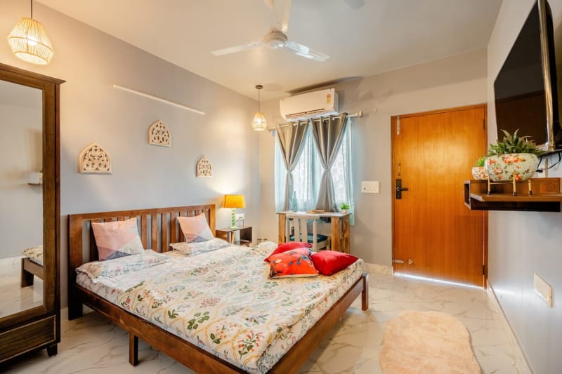 Moonlit terrace Penthouse — Penthouse in Cr Park, South Delhi (photo 3)