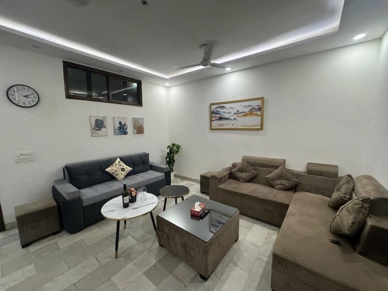 The Central Abode — Apartment in Lajpat Nagar, South Delhi (photo 2)