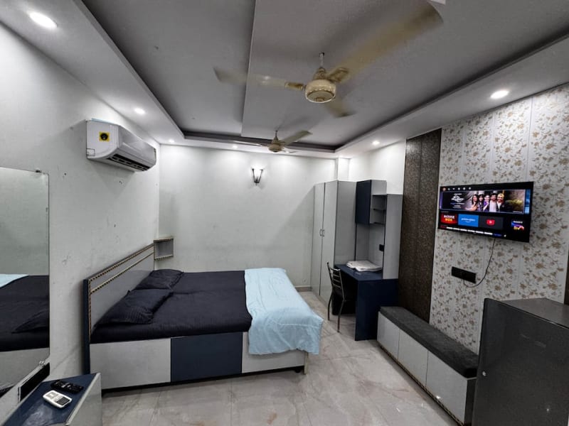 Casa Hari — Studio in Amar Colony, South Delhi (photo 3)