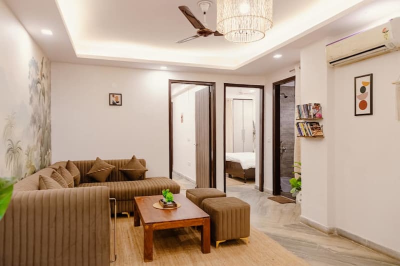 The Palm Edit — Apartment in Chattarpur, South Delhi (photo 3)